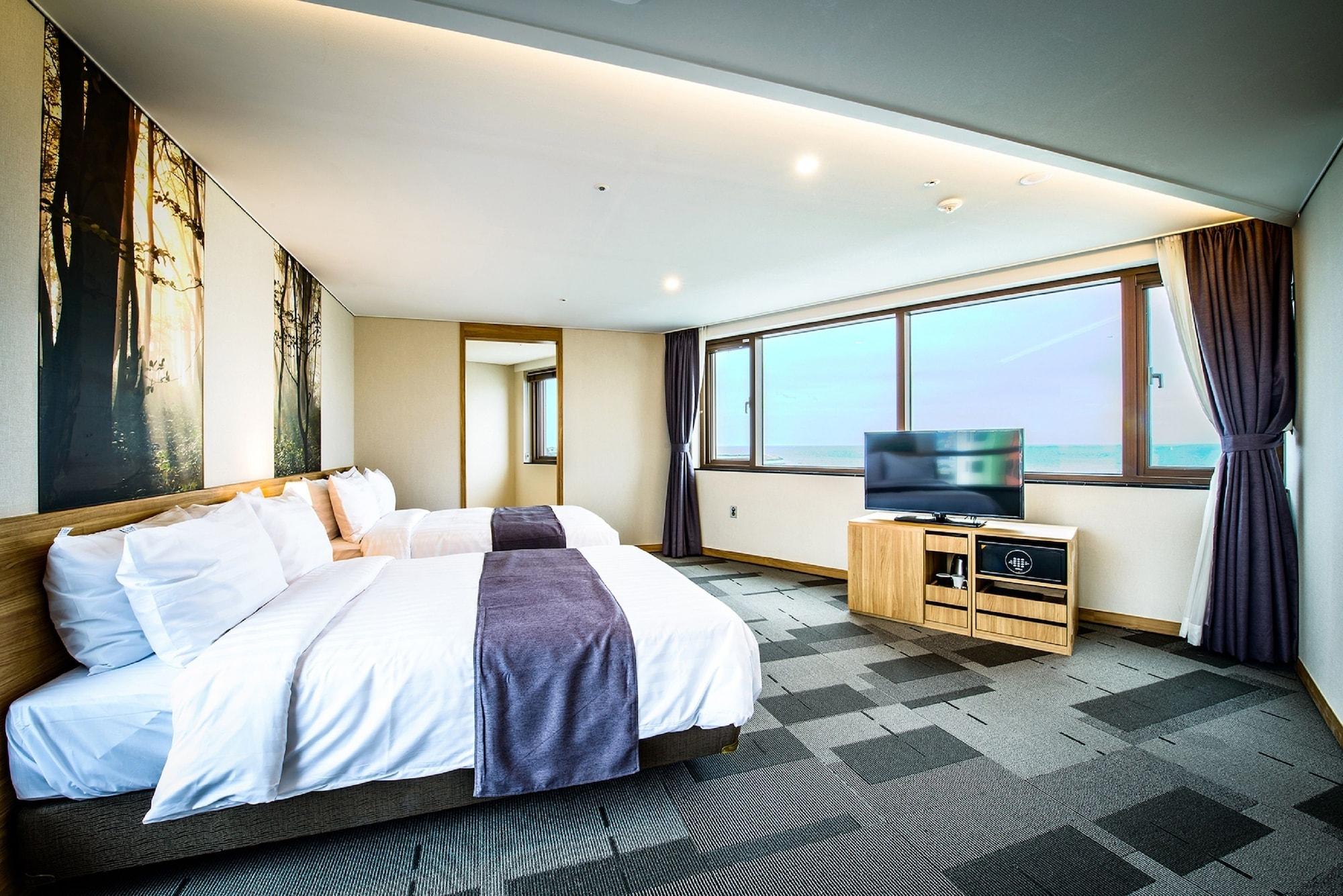 Utop Ubless Hotel Csedzsu Kültér fotó