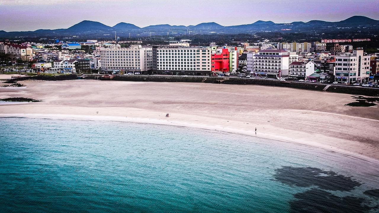 Utop Ubless Hotel Csedzsu Kültér fotó